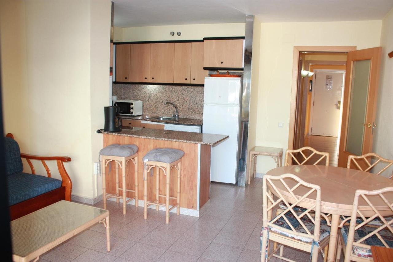 Apartamentos Aventura Salou Esterno foto