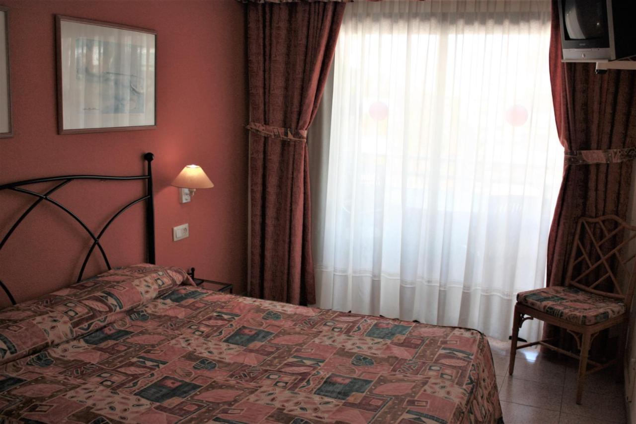 Apartamentos Aventura Salou Esterno foto