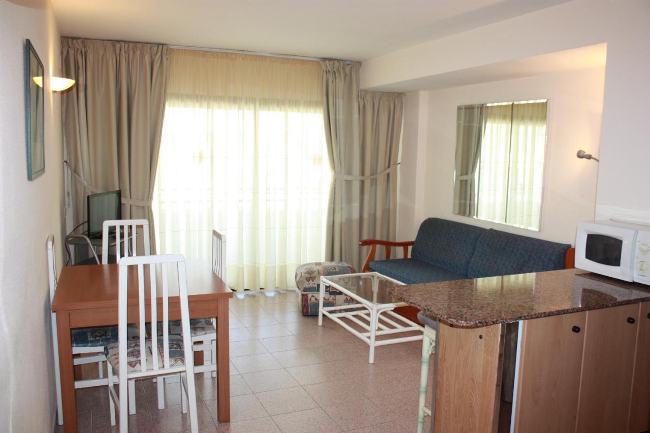 Apartamentos Aventura Salou Esterno foto