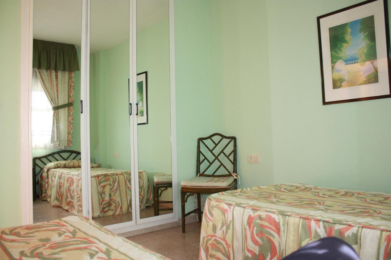 Apartamentos Aventura Salou Esterno foto