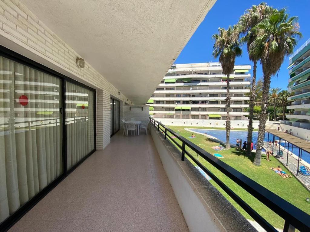 Apartamentos Aventura Salou Esterno foto
