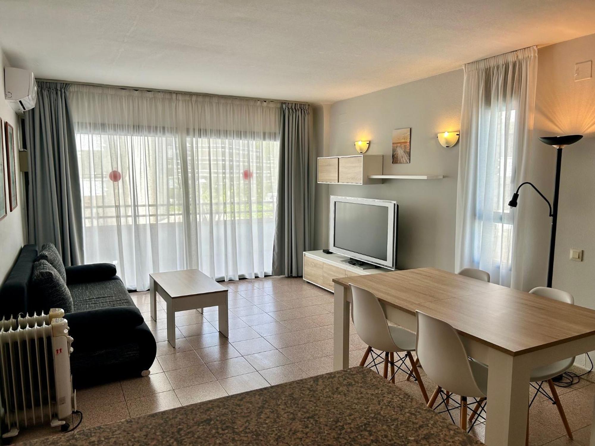 Apartamentos Aventura Salou Esterno foto