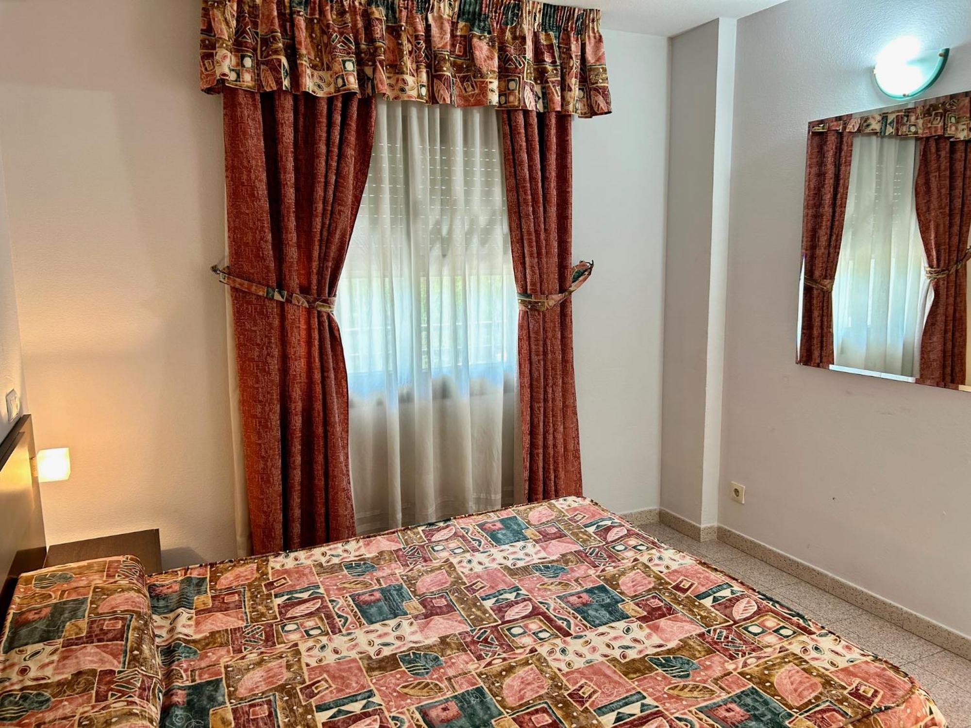 Apartamentos Aventura Salou Esterno foto