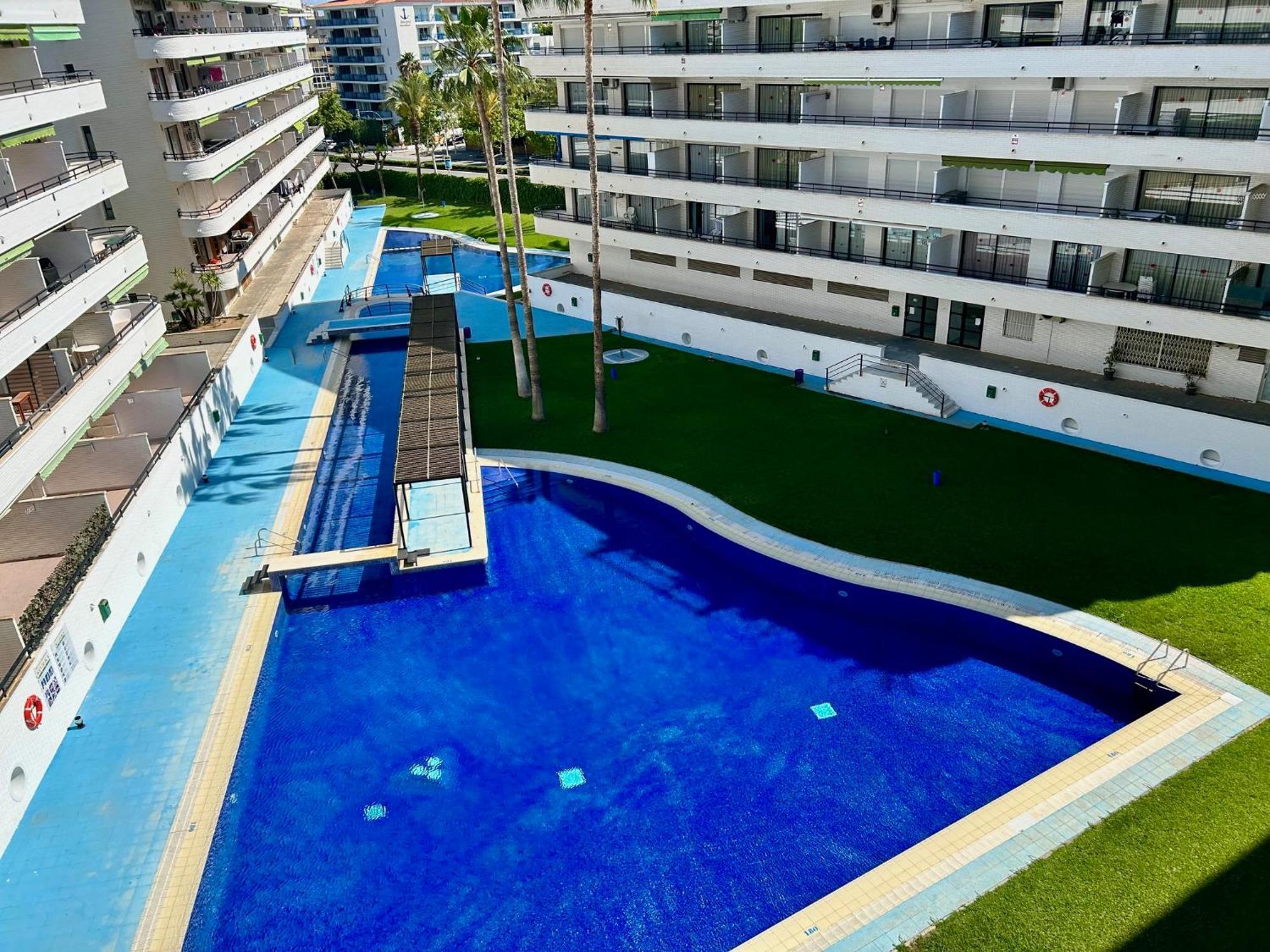 Apartamentos Aventura Salou Esterno foto